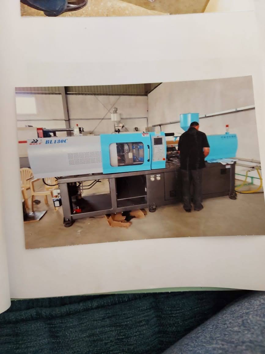 Injection moulding machine, Barplas Lebanon factory
