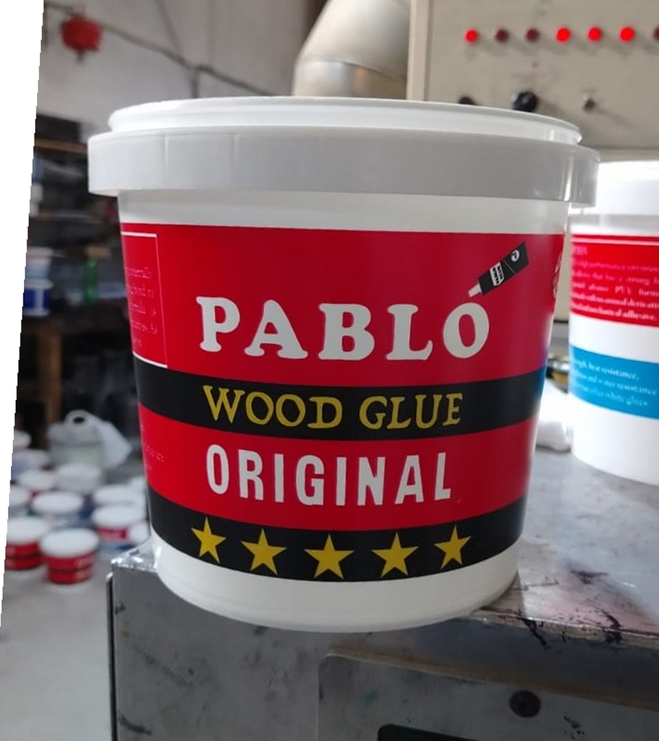 Pablo Wood Glue pail — dry offset printing by Barplas Lebanon